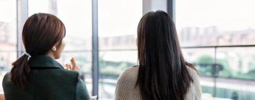 女性向けカウンセリング風景 {{brizy_dc_image_alt imageSrc=