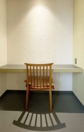 女性が利用するコワーキングスペース {{brizy_dc_image_alt imageSrc=